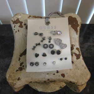 NWT Guess key heart flower silver rhinestone earrings set